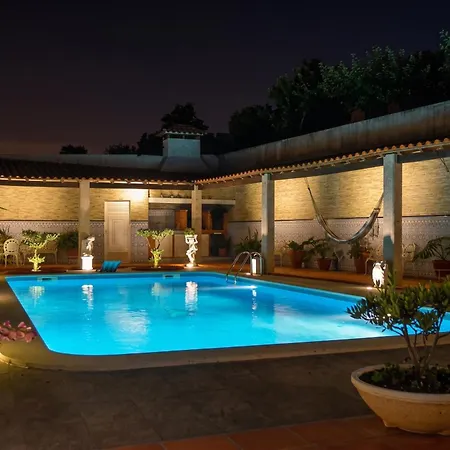 Spacious With Private Pool In